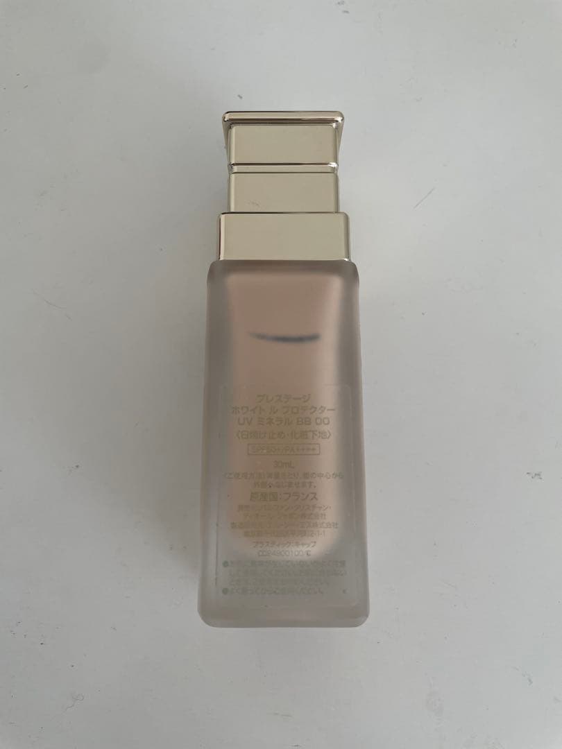 プレステーホワイト ル プロテクター UVミネラルBB 00 - メルカリ
