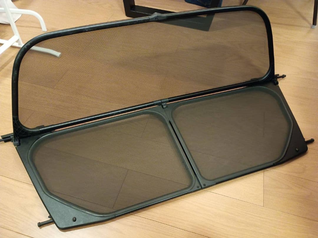 １カブリオレ用　ウインドディフレクター　収納袋付き カブリオレのウィンド・ディフレクター | Tomei-Yokohama BMW