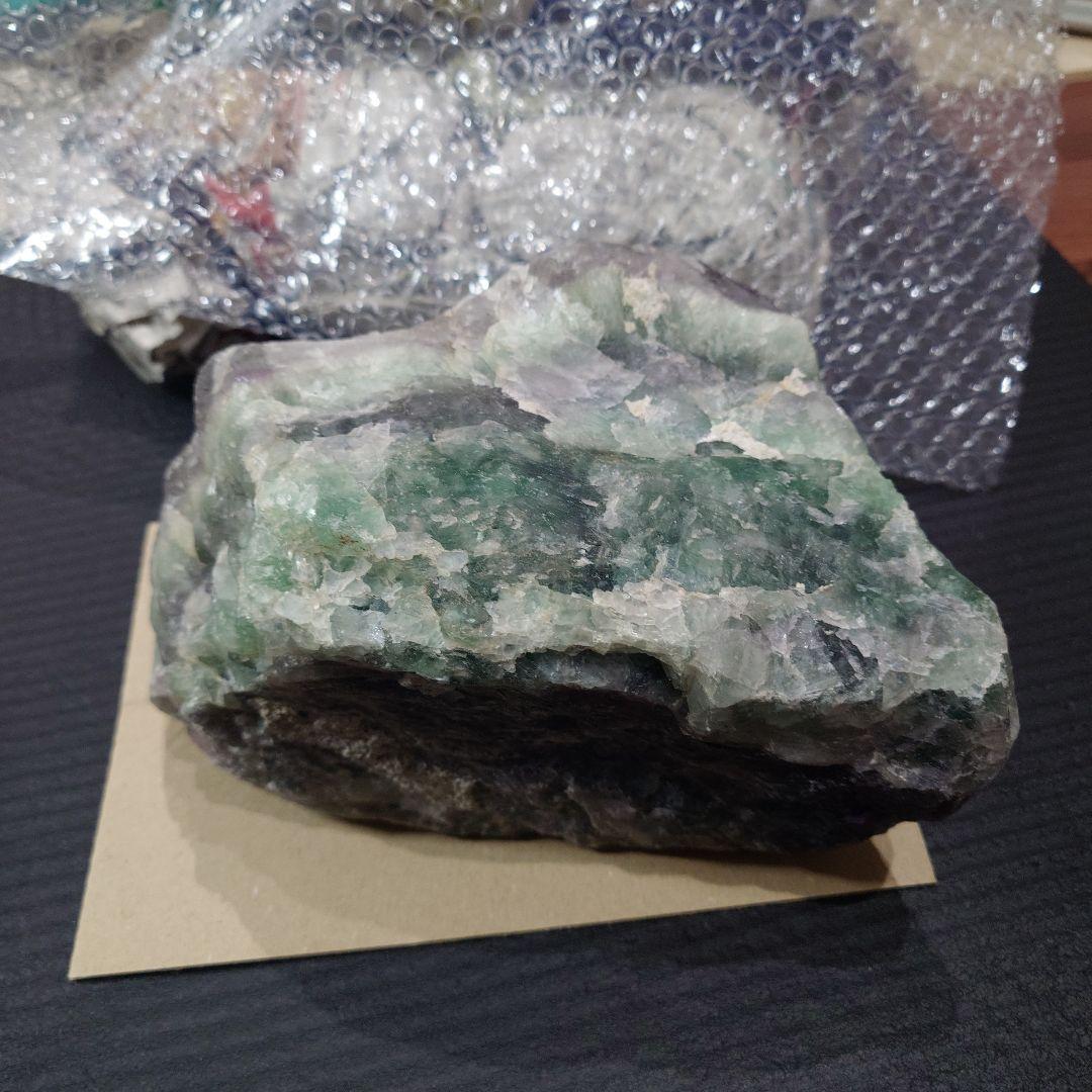 フローライト　原石