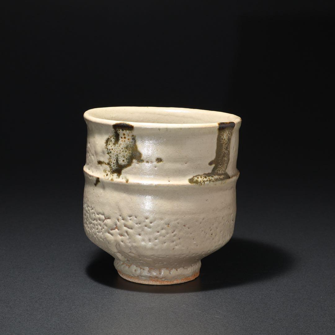 浜田庄司 糠白胴紐鉄絵茶碗 共箱 人間国宝 民藝 R1616お11 - メルカリ