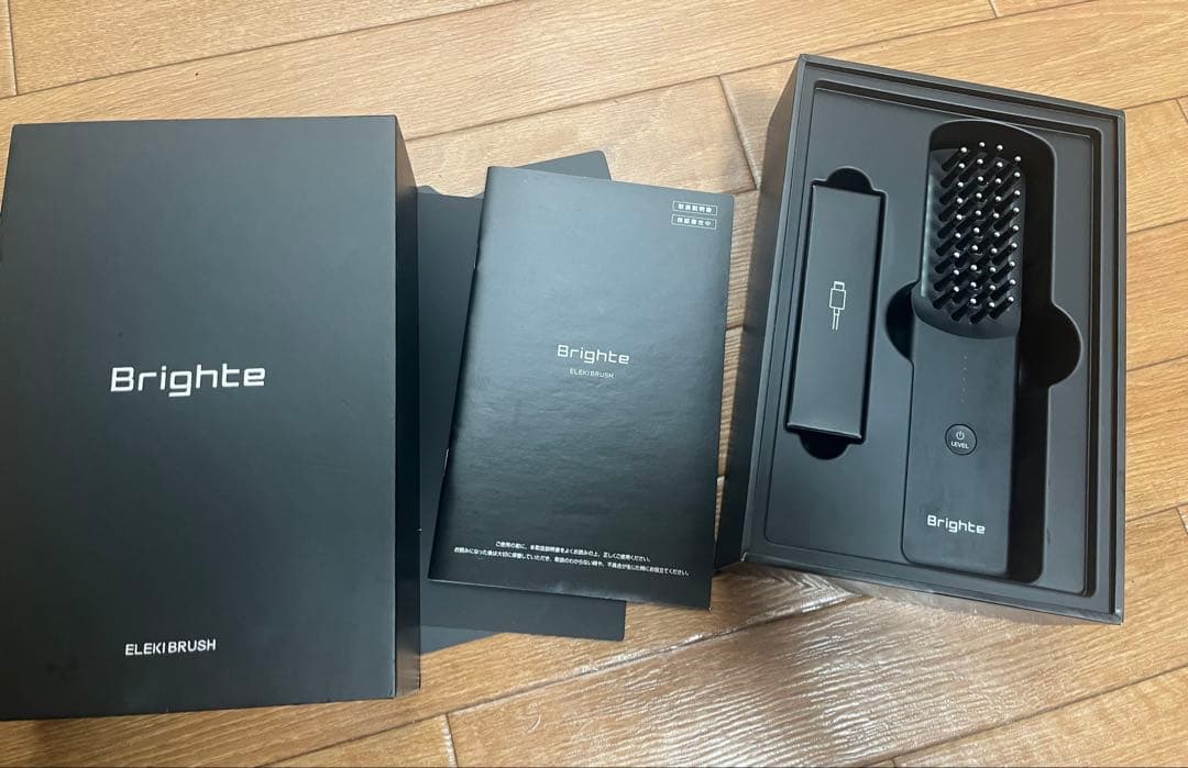 お*と様 Brighte ELEKBRUSH 美顔器