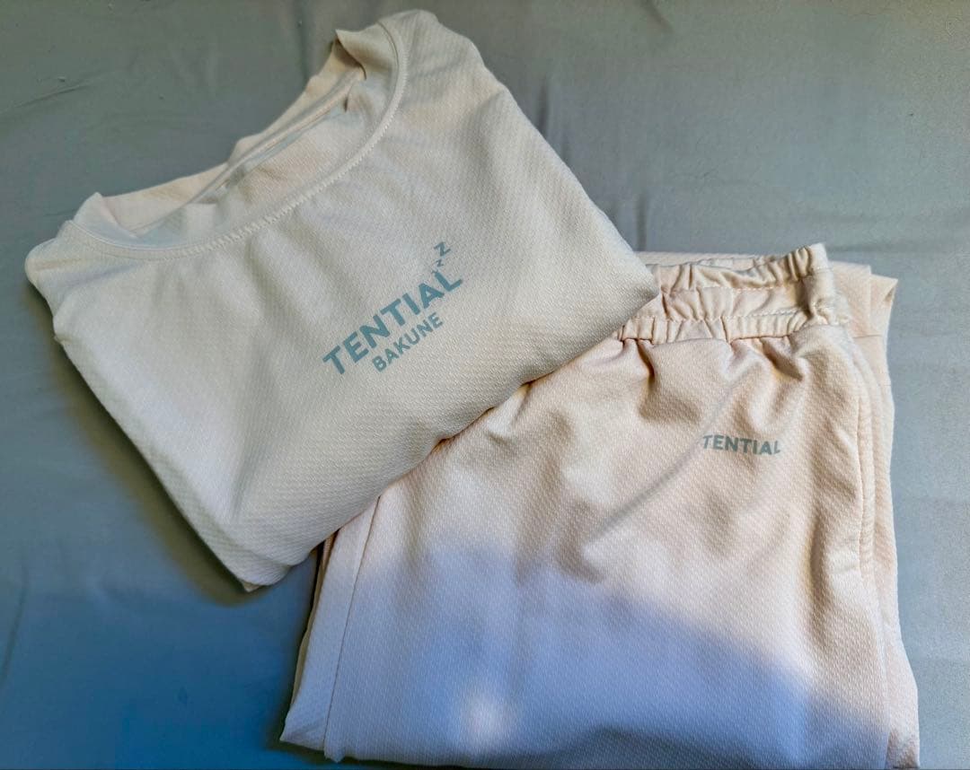 【期間限定】お値下げ中！ バクネTENTIALパジャマ上下セット ピンク