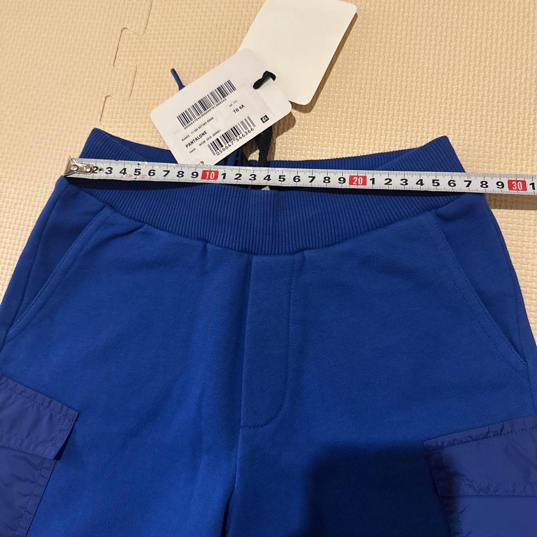 《新品》モンクレールキッズハーフパンツ　6anni