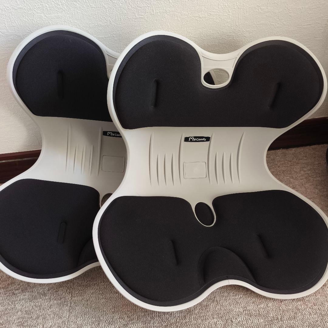 【ニトリ】My Comfy 骨盤・姿勢矯正クッション 2個セット　Lサイズ