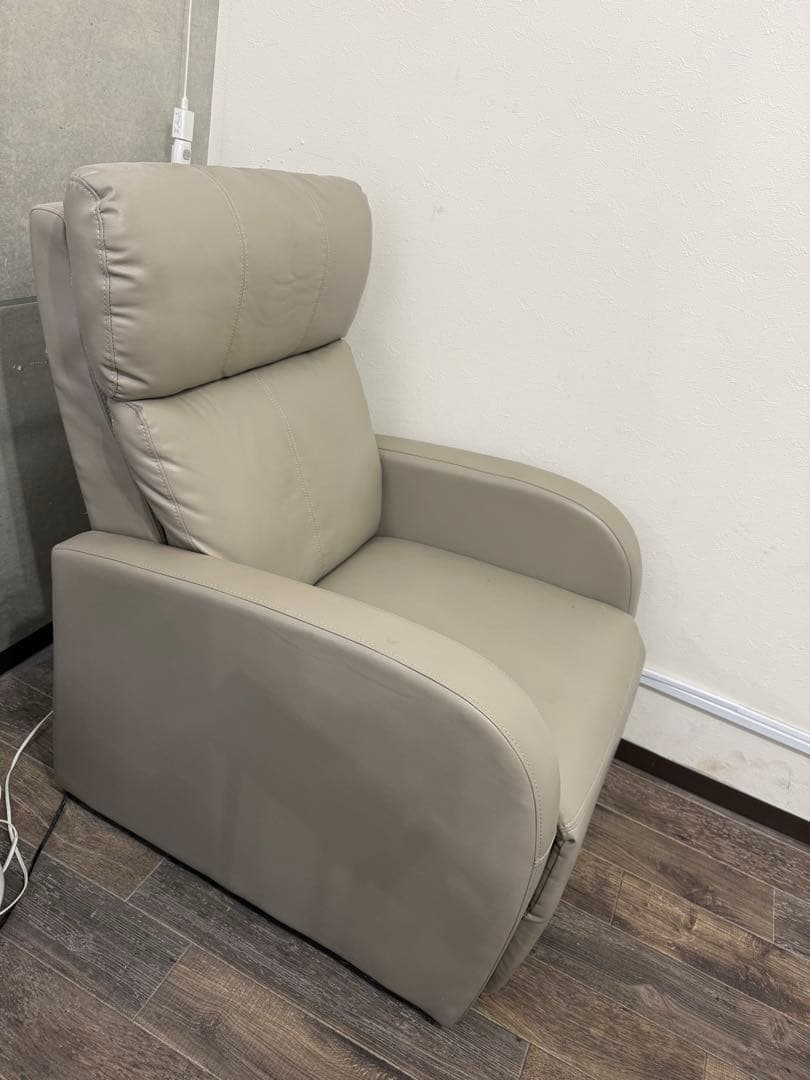 ベージュ リクライニングチェア