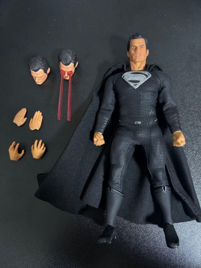 mezco スーパーマン　one12collective