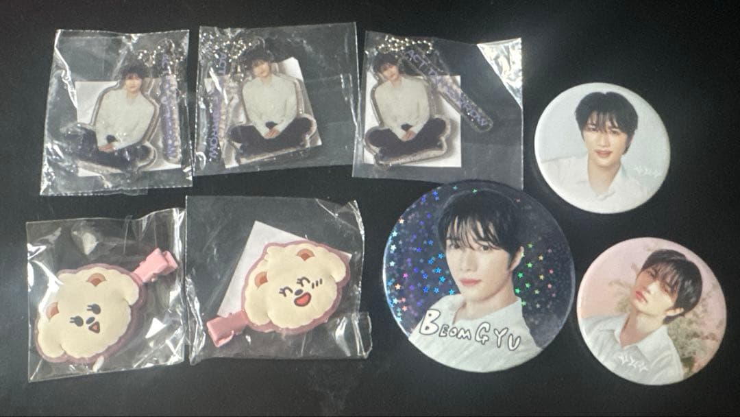 ボムギュ txt ヘアクリップ アクキー 缶バッジ