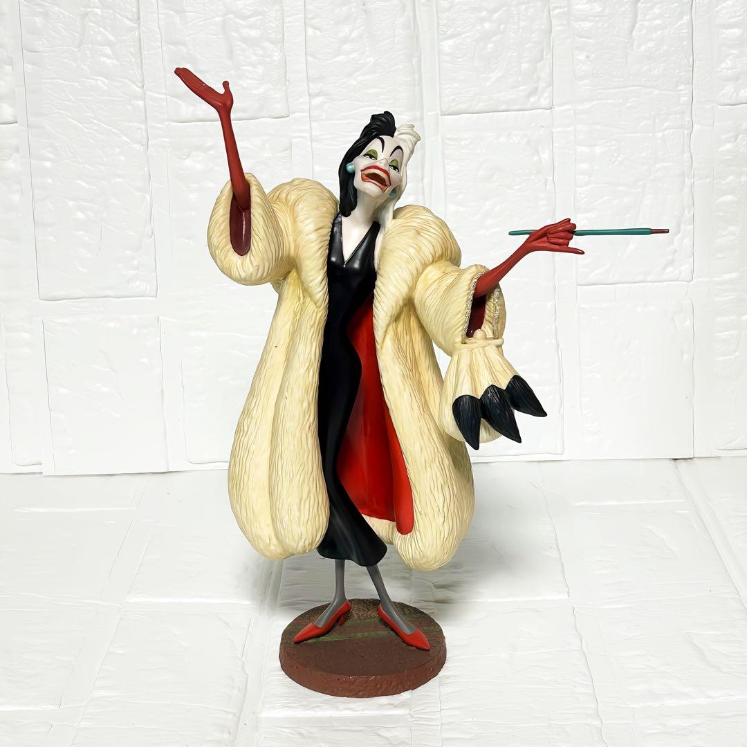 ディズニー　WDCC 101匹わんちゃん　クルエラ　オブジェ　ヴィランズ