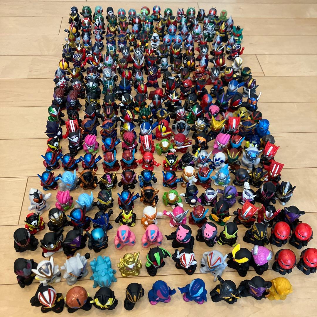 d*3様 仮面ライダー 指人形まとめ売り　200体以上