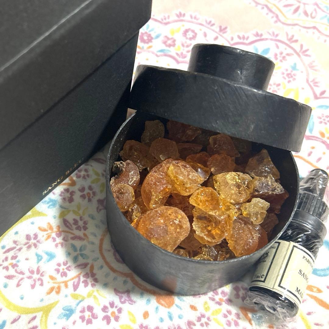 マドエレン ミニポットポプリ アンバー サンブルー　琥珀樹脂