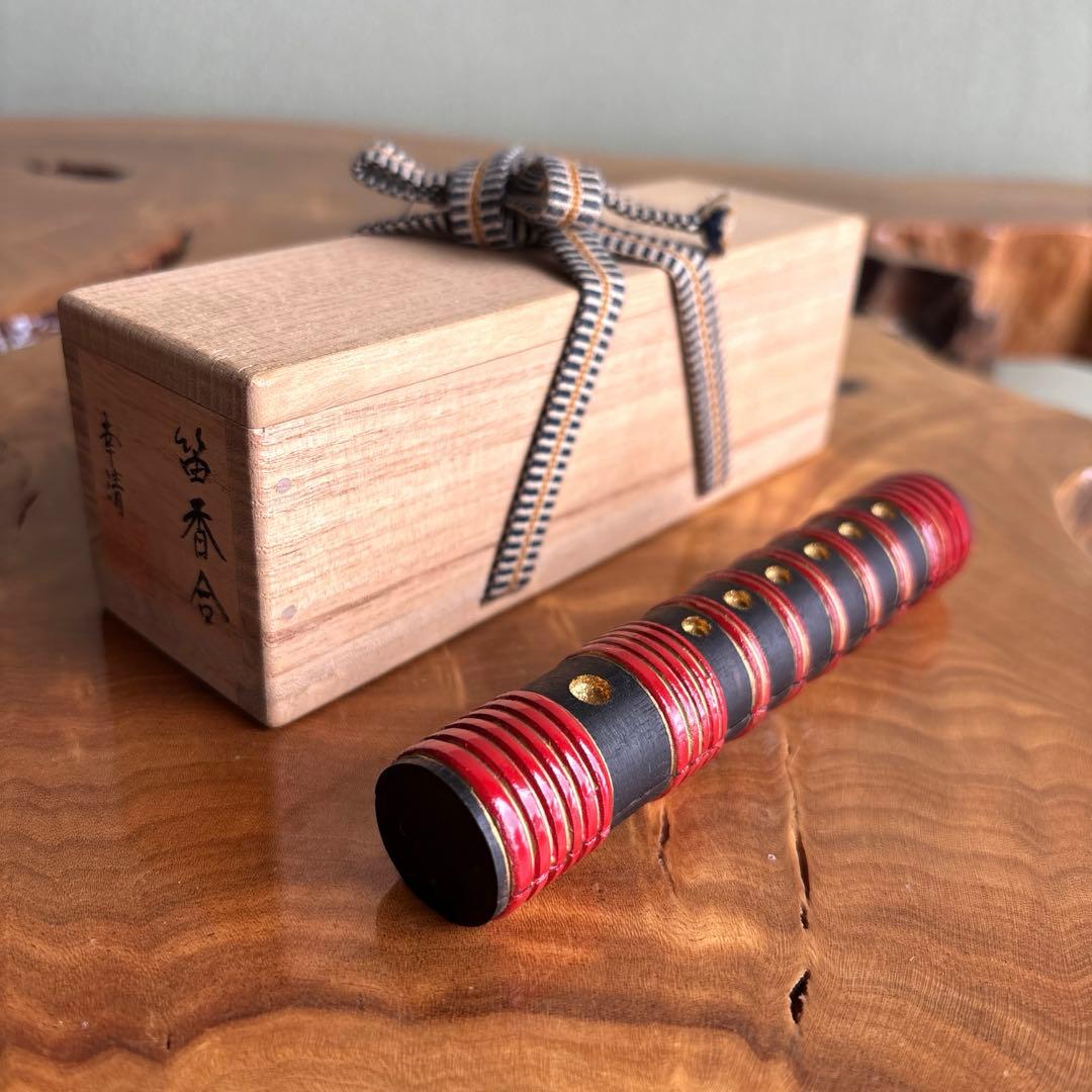 笛香合 小林幸清造 木工芸 茶道具 共箱 楽天市場】【茶道具 / 茶箱】利休茶箱 菊置上 利休好写 宗悦作(茶箱