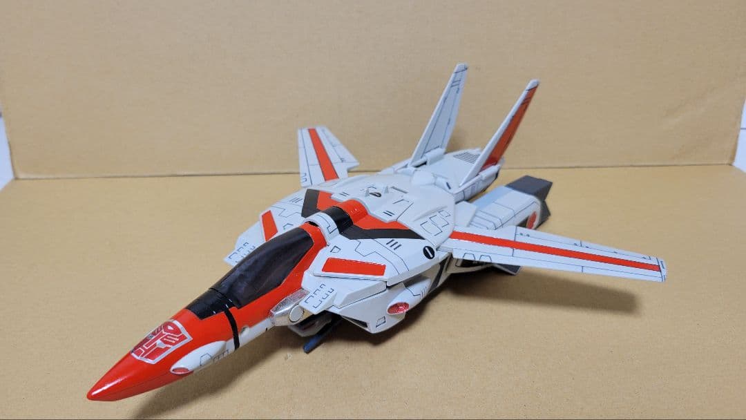 ジャンク】トランスフォーマー G1 スカイファイアー風 - メルカリ