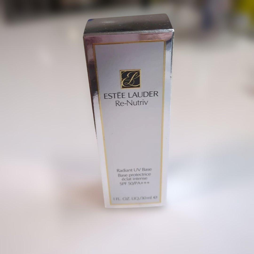 化粧下地 ESTEE LAUDER Re-Nutriv Radiant UV Base
