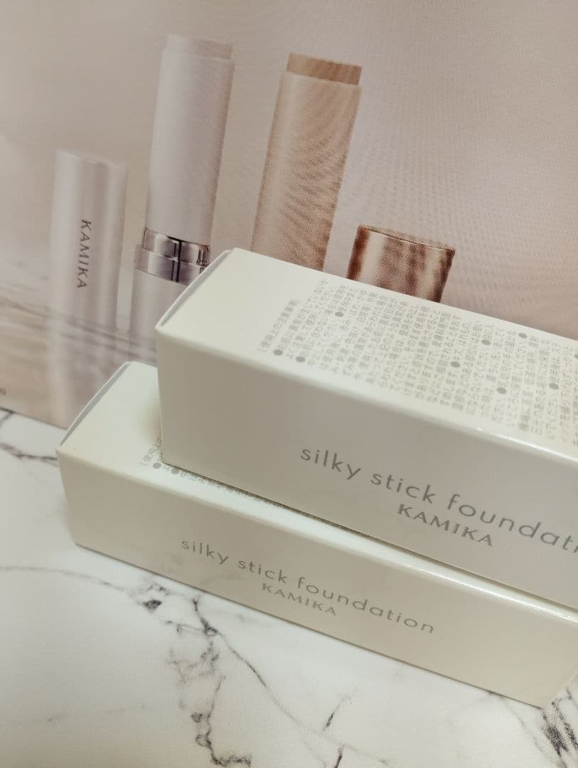 KAMIKA カミカ シルキースティックファンデーション ホワイト 4本