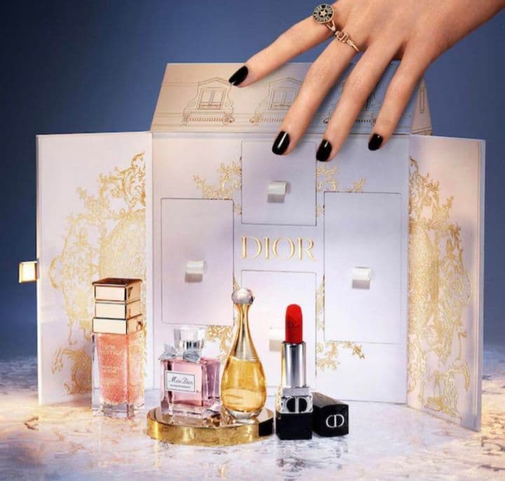 【DIOR】✦最新❣モンテニューコフレセット✨DIORプレゼント10点付き♥