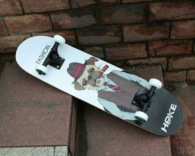 新作2020絶大な人気初心者スケートボード コンプリートセット スケボー 子供 デッキ スケートボード 初心者 専用工具セット