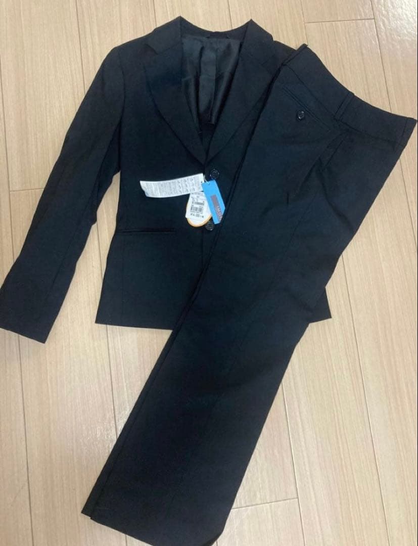 I.M.G.Nブラック洋服の青山 レディースパンツスーツ上下5号 - メルカリ