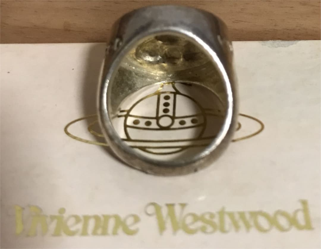 ヴィヴィアンウエストウッド 指輪 ハッピーピッグ 限定100個！ - メルカリ