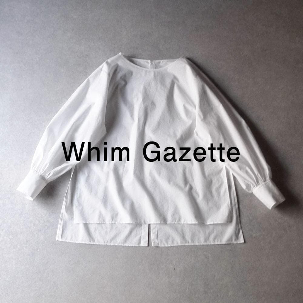 美品 ウィムガゼット 2万円 バックスリットのブラウス ホワイト D505