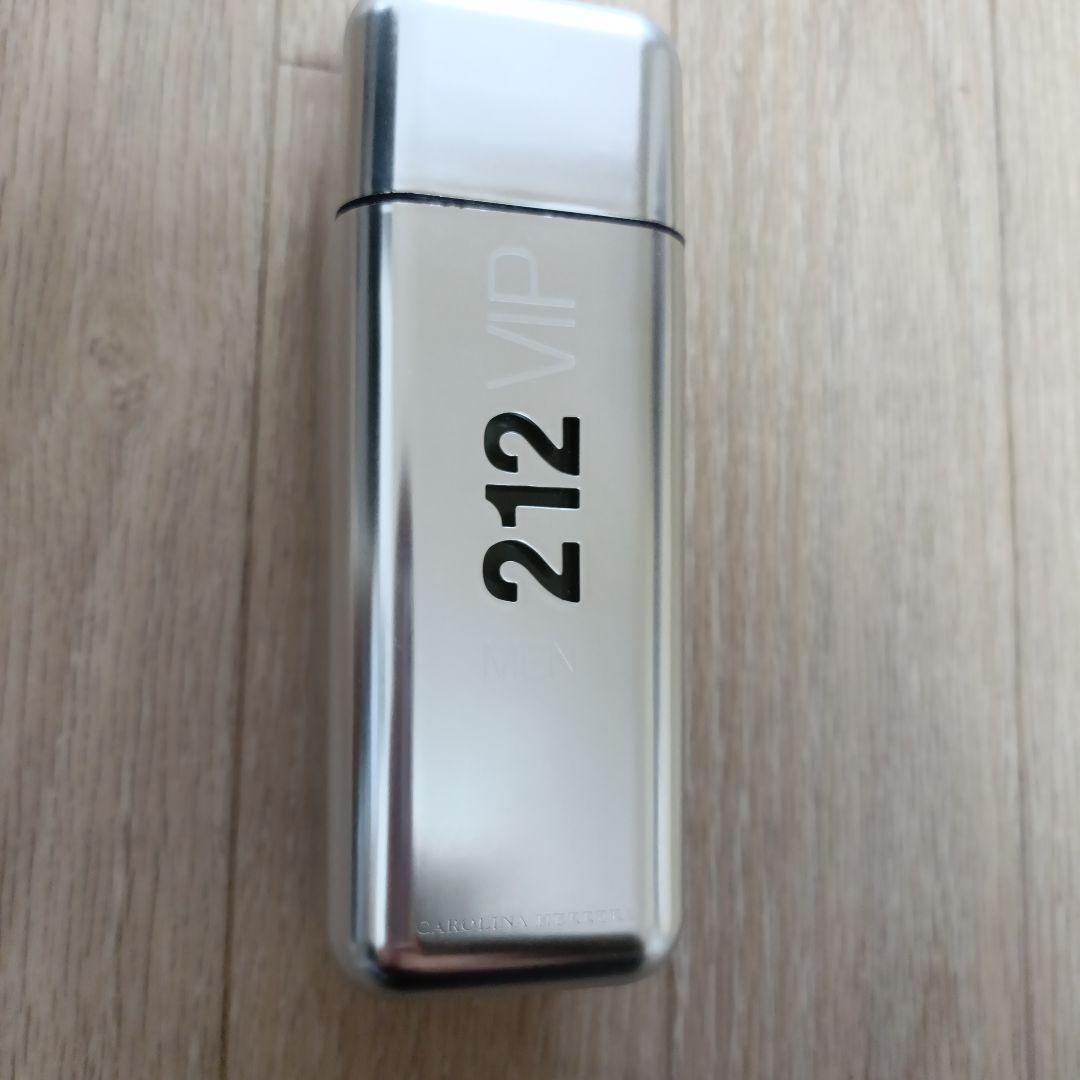 212 VIP MEN 　キャロライナヘレラ　100ml