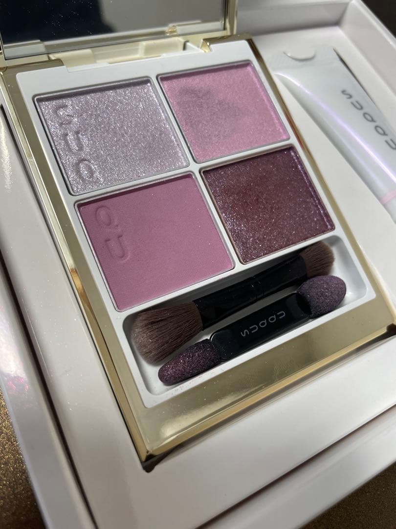 【舜華&鈴音】SUQQU 2025 クリスマスコフレ限定パレット