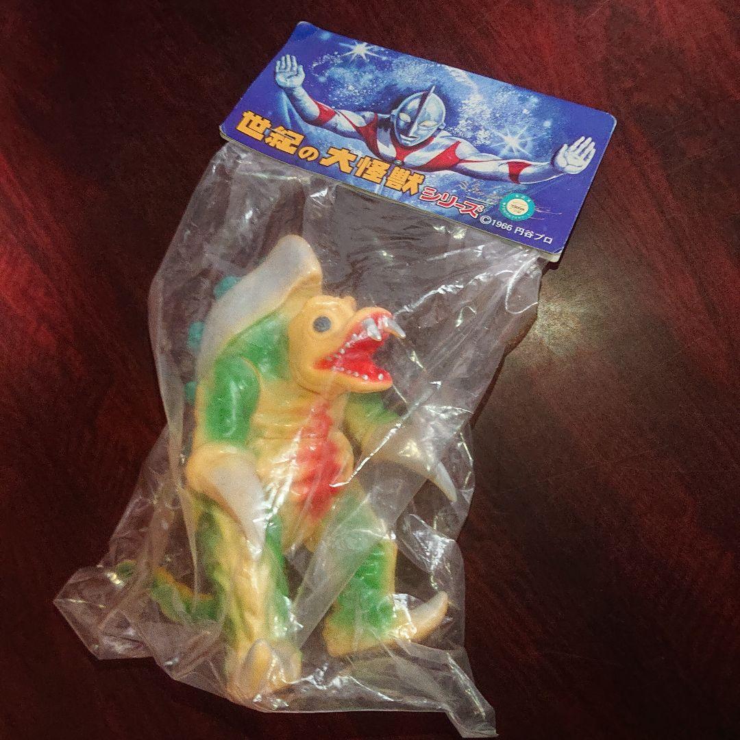 マーミット/グラナダス ソフビ