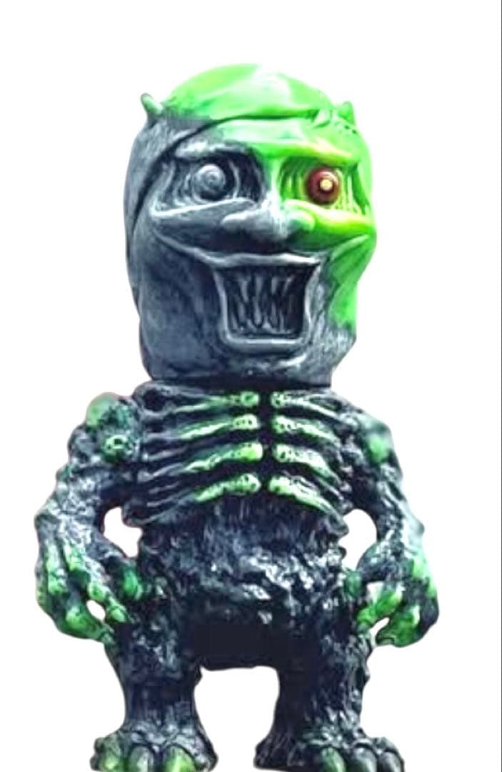 mutant vinyl hardcore IZUMONSTERrealhead - メルカリ