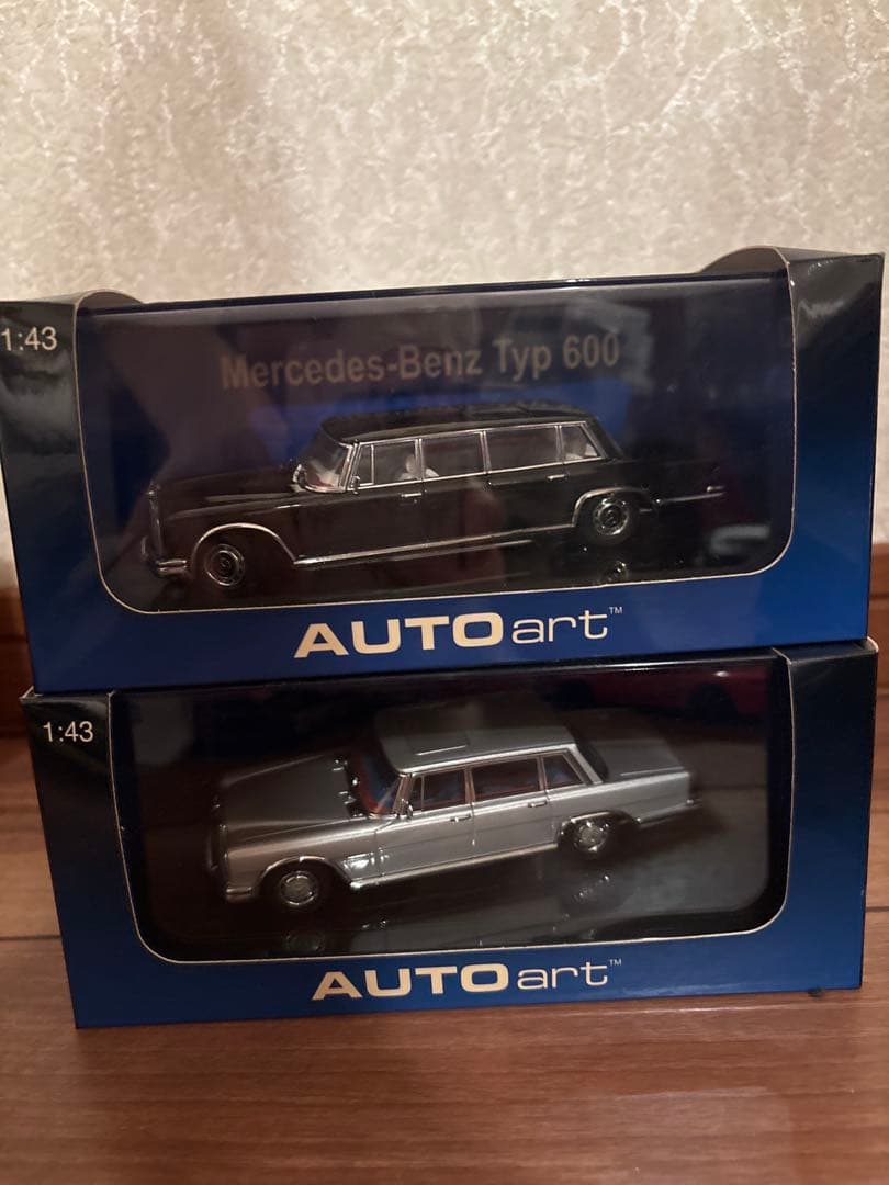 AUTOart メルセデスベンツ Typ600 1/43 ブラック シルバー2台