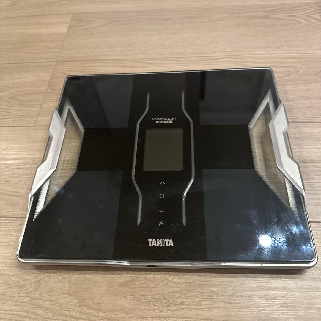 TANITA innerScan DUAL 体重計 RD-908 デュアルタイプ体組成計 インナースキャンデュアルRD-908/909 | タニタ