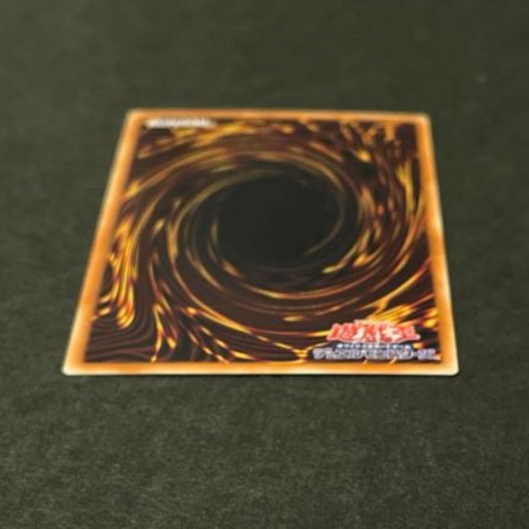 希少！アジア版！ブラック・マジシャン・ガール 25thシークレットレア