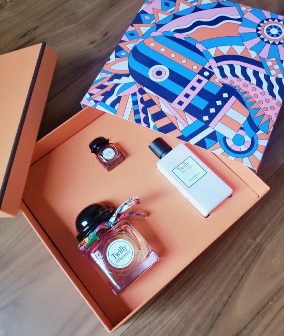 限定Box♡香水セット