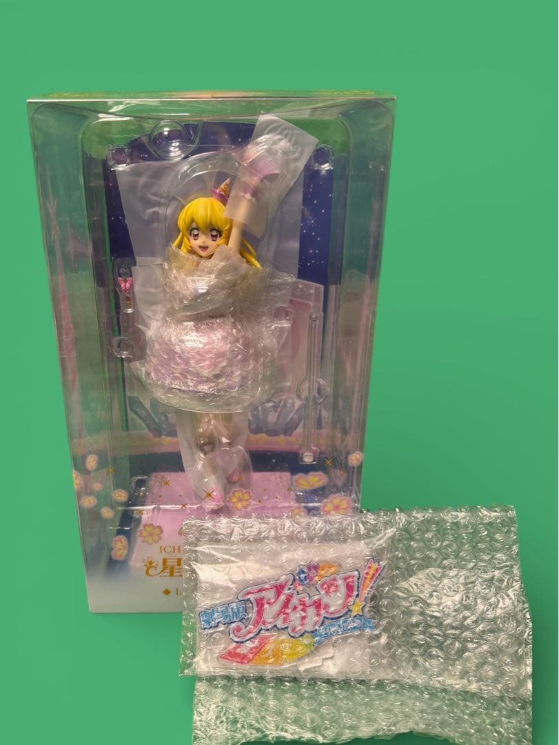 ロゴ入 劇場版アイカツ！10th Anniversaryフィギュア ～星宮いちご