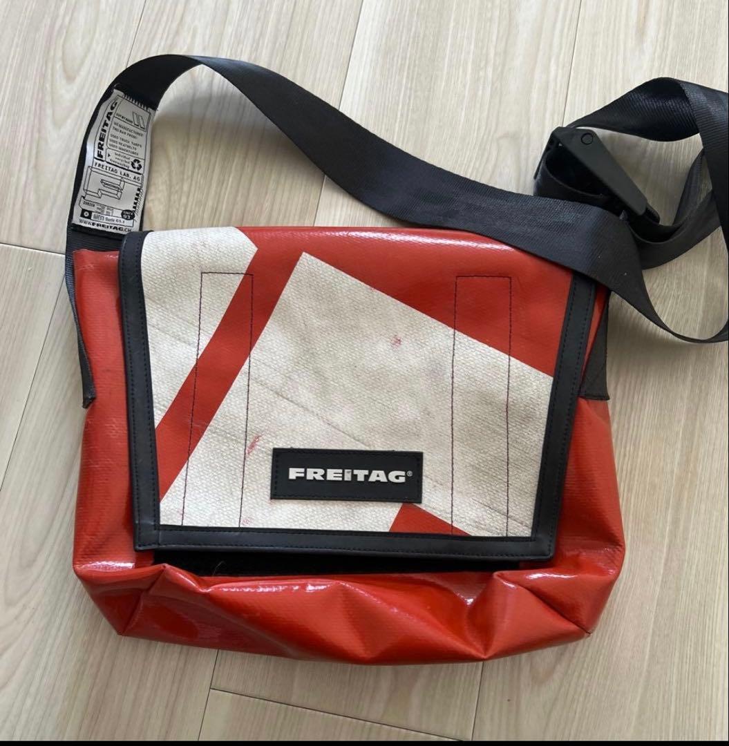 FRITAGE　F11 ラッシー　メッセンジャーバッグ