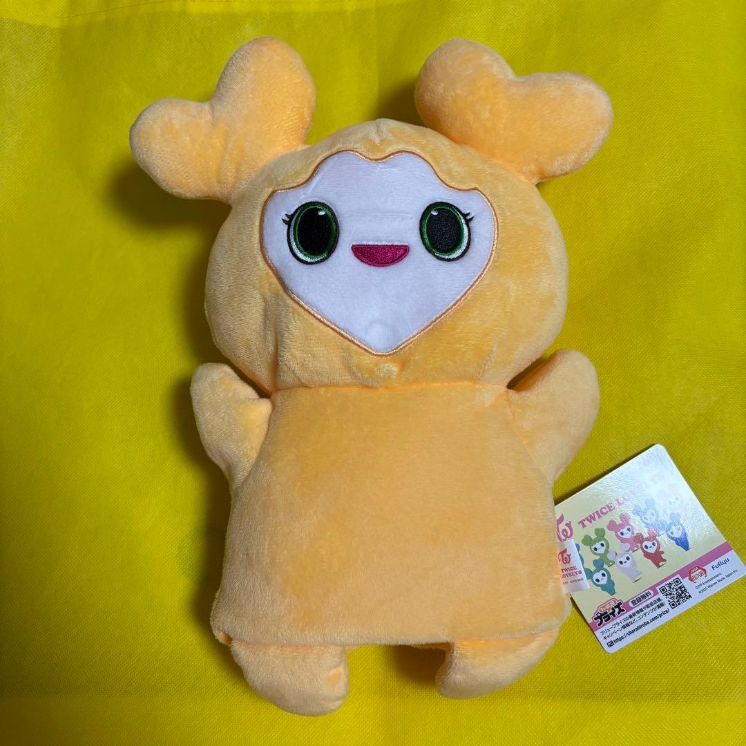 TWICE LOVELYS GIGO ジヒョ ジブリー ぬいぐるみパペット① - メルカリ