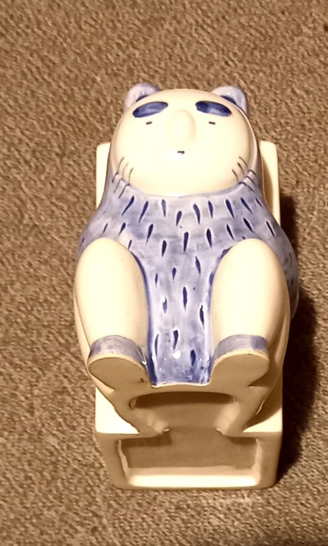 未使用　貴重　当時物　伝染るんです　かわうそ　ペン立て　陶器製 伝染るんです かわうそ君 陶器のペン立て 鉛筆 - メルカリ