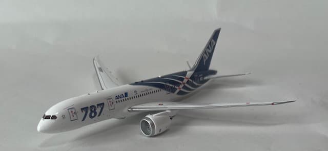 ANA B787-8 JA801A サバ塗装 さよなら”鯖”塗装 写真特集・ANA787初号機JA801Aリペイント（前編）