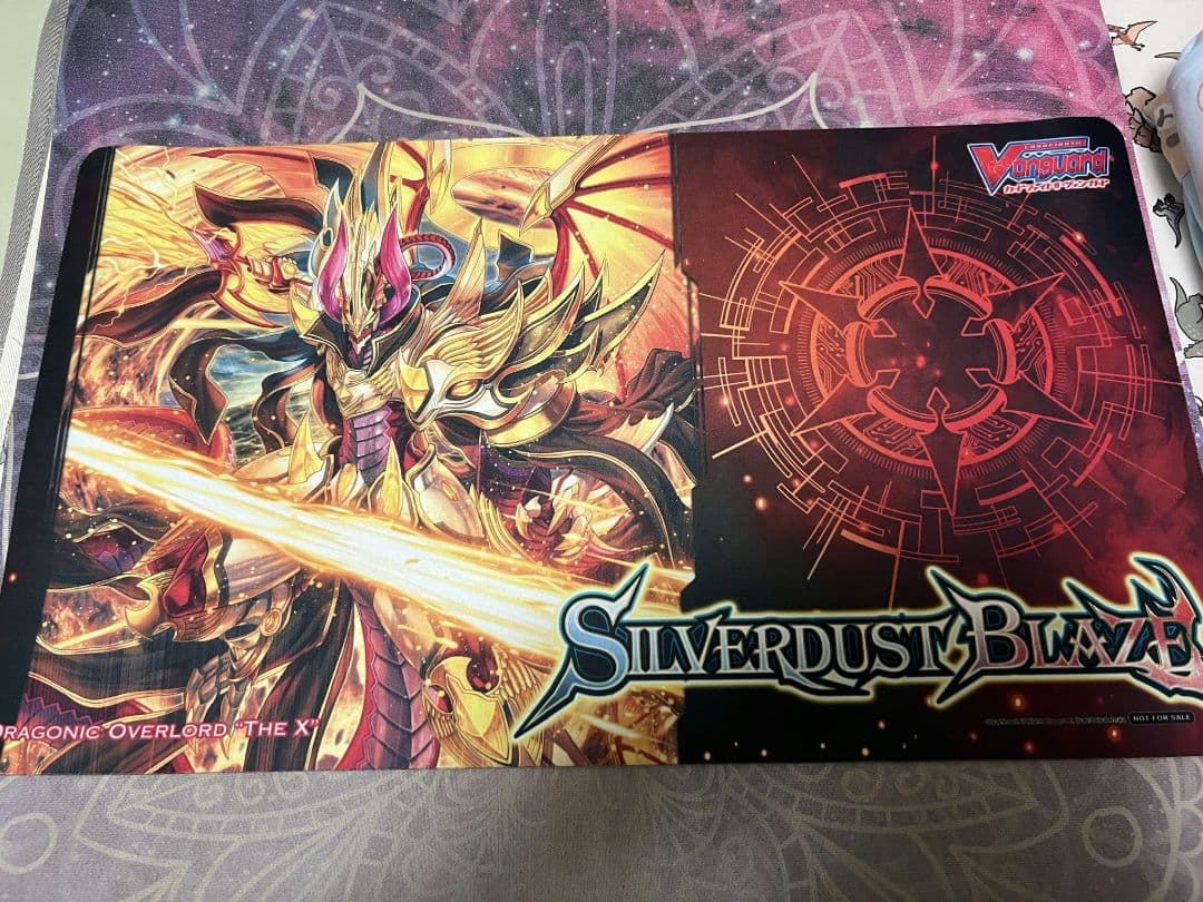 ドラゴニックオーバーロード　プレイマット Amazon.co.jp: ヴァンガード プレイマット パソコンマット