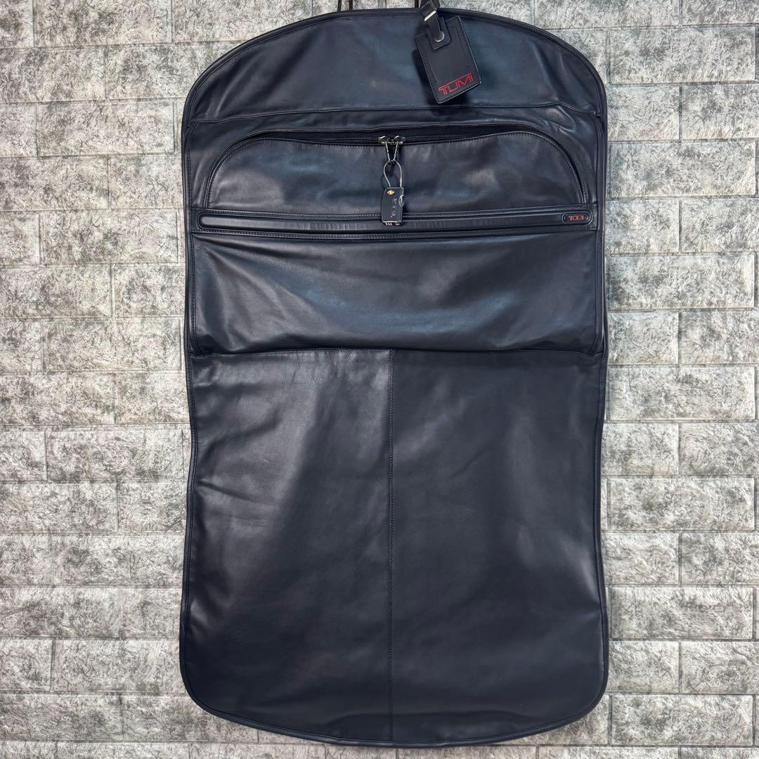 美品 TUMI トゥミ レザー ガーメントケース 衣類ケース ブラック Yahoo!オークション -「(トゥミ tumi) ガーメント」(その他) (かばん