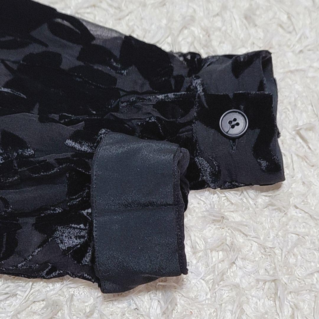 ジョルジオ・アルマーニ イタリア製 シルク使用 ベロアフラワー柄