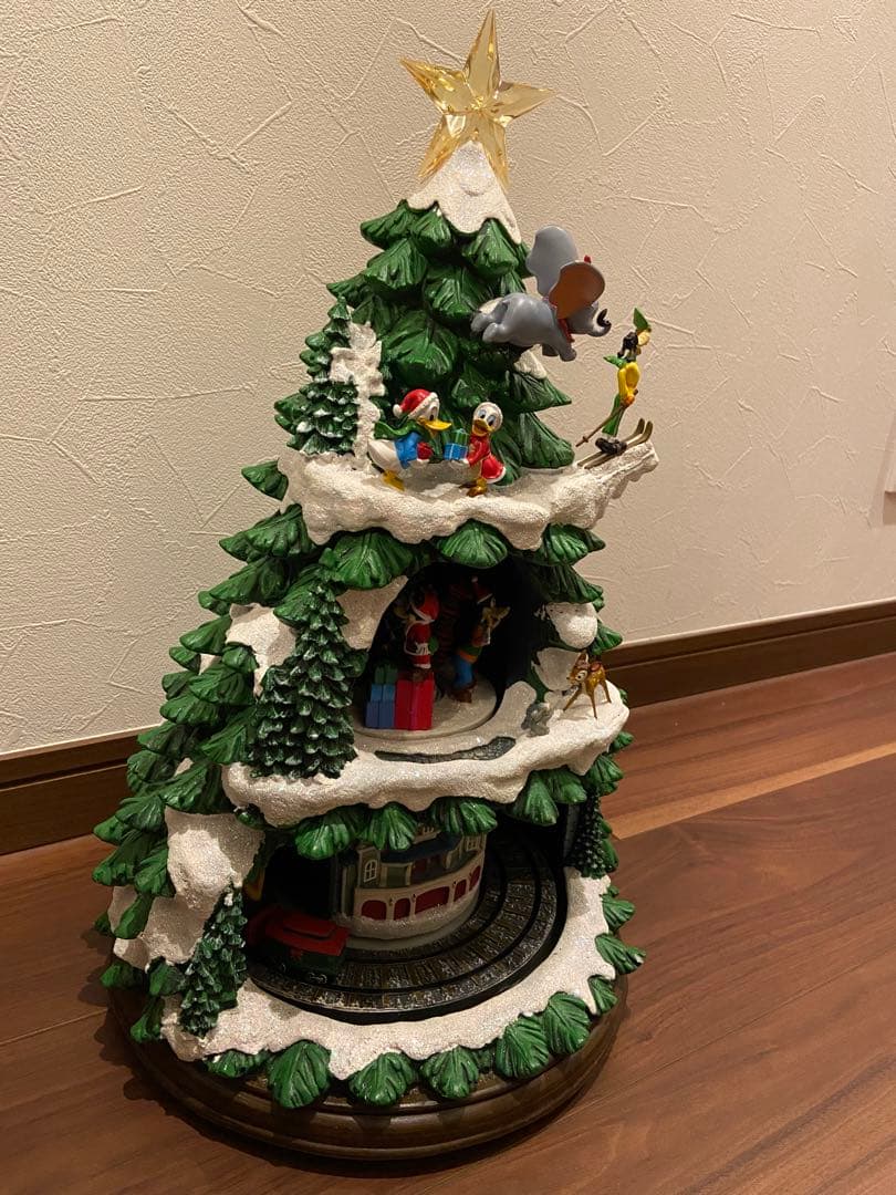 Disney クリスマスツリー オルゴール　コストコ