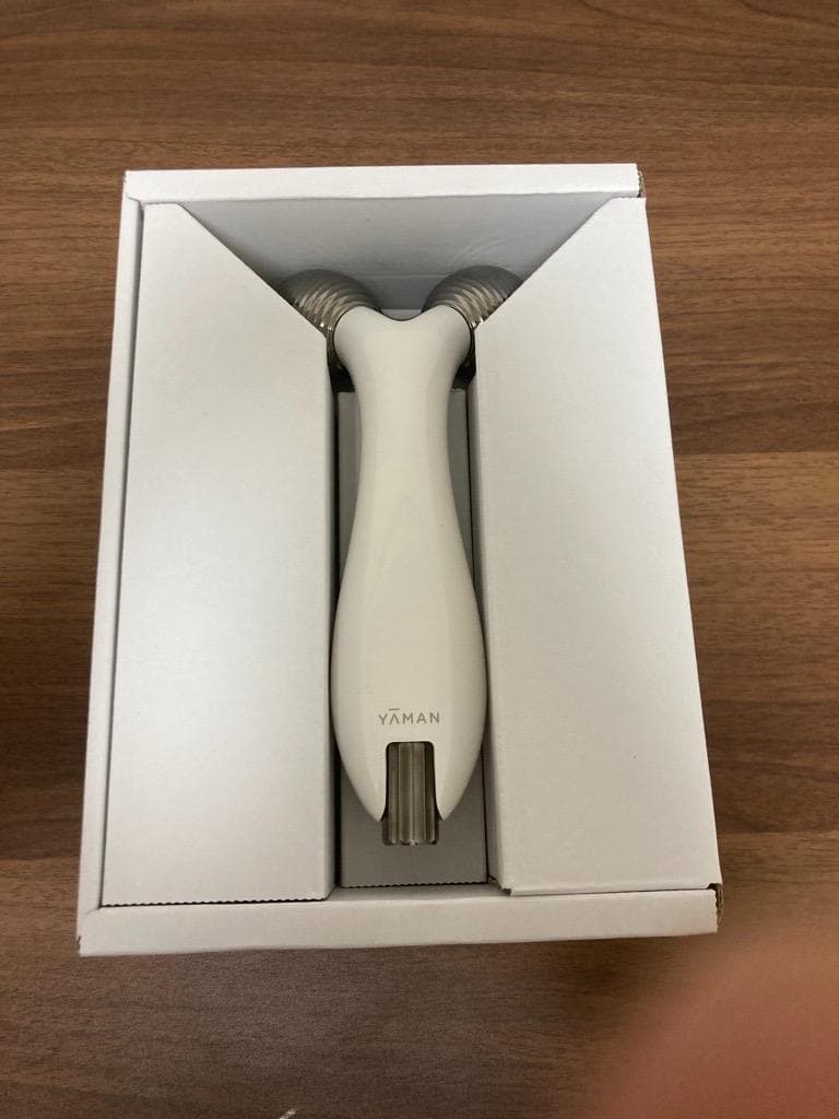 【未使用品】YA-MAN ヤーマン 美顔ローラー 美顔器 EP15W