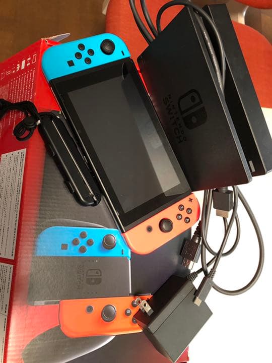 任天堂スイッチSwitch Amazon.com: Nintendo Switch w/Neon Blue & Neon Red Joy-Con + Mario