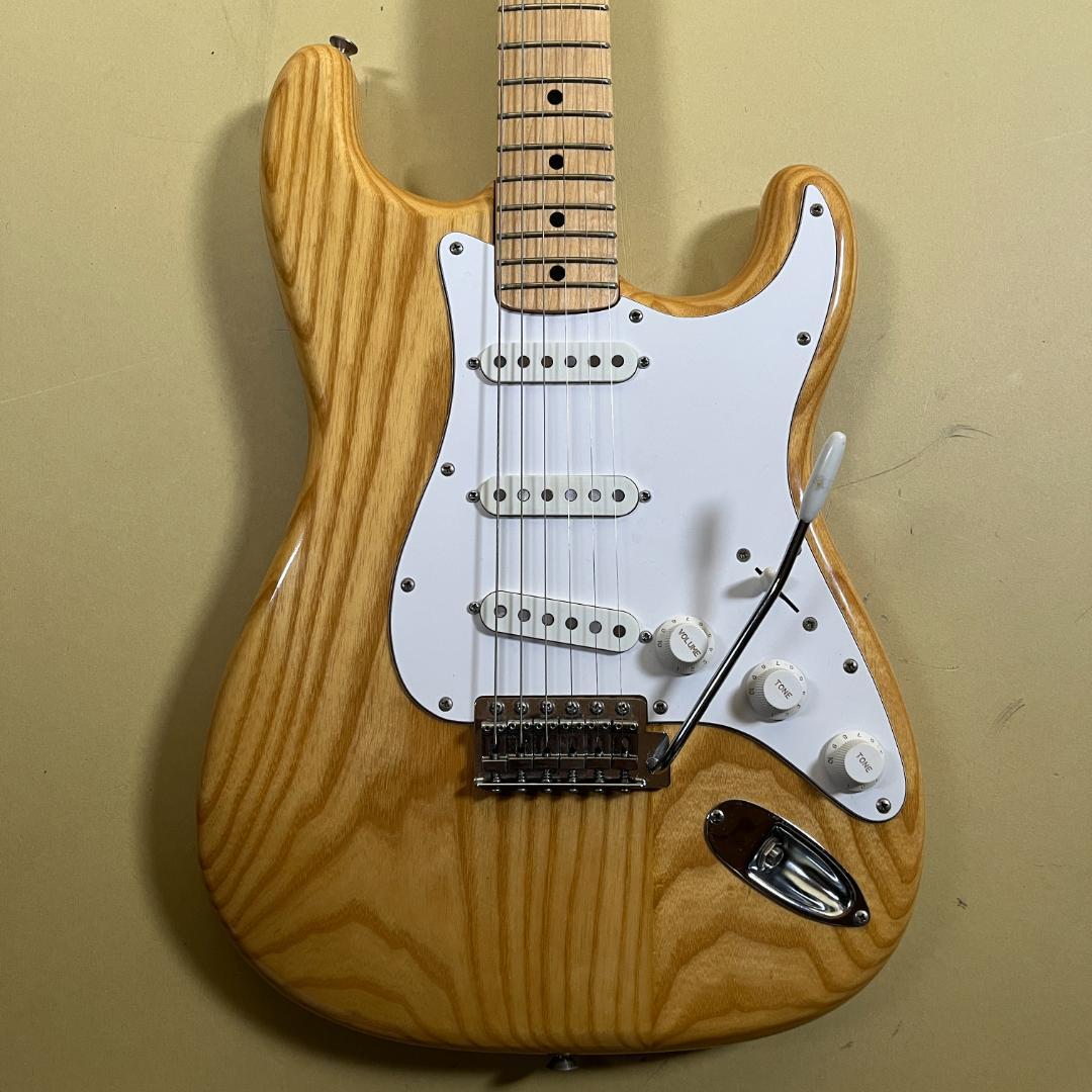 Fernandes FST-75 石ロゴ 1970年代 ストラトキャスター - メルカリ