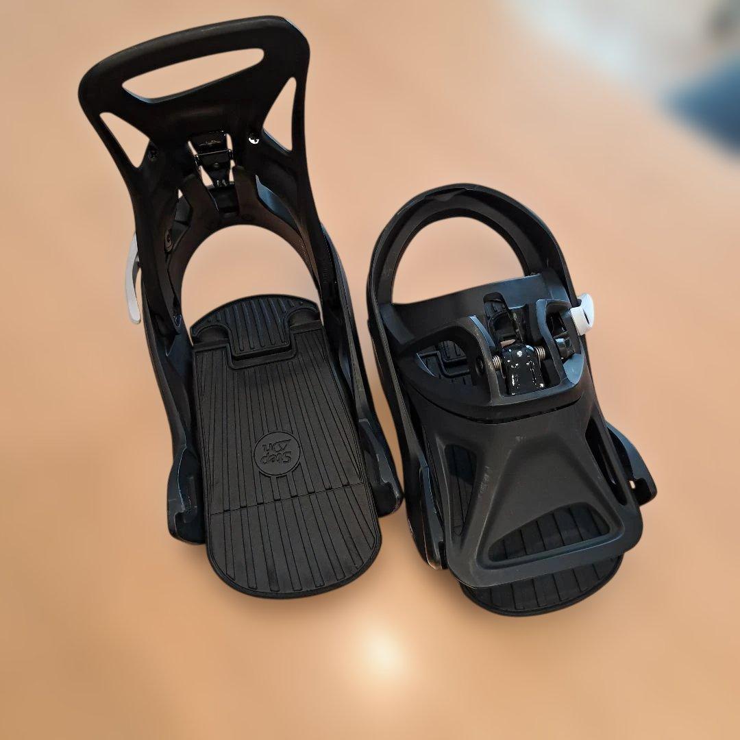 Burton step onビンディング　 キッズ 000000043568-01-l.jpg?t=