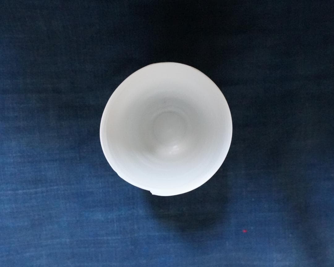 黒田泰蔵 白磁盃 ぐい呑み カップ 猪口 酒器 作家 Tマーク - メルカリ