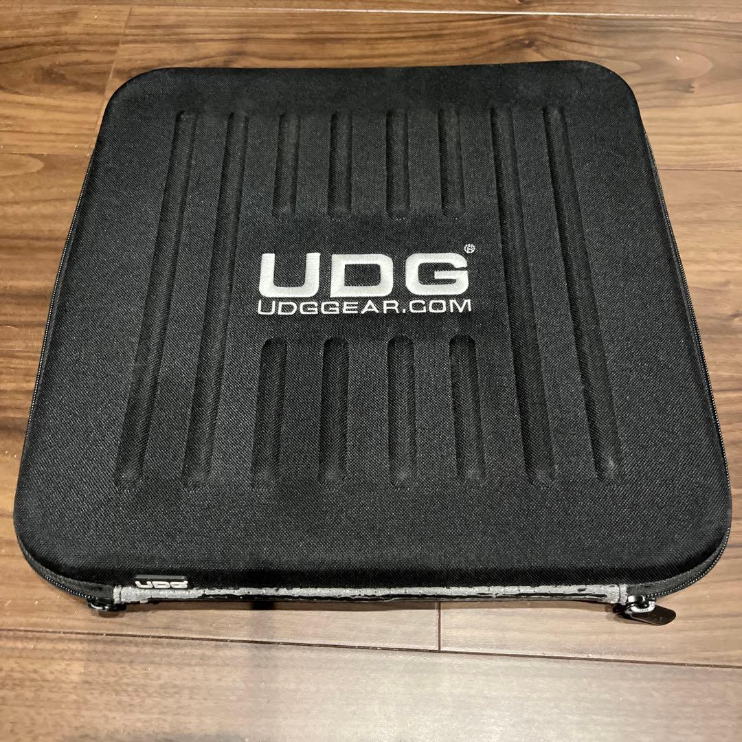 UDG コントロールバイナルケース - メルカリ