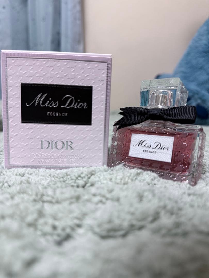 Miss Dior Essence 香水