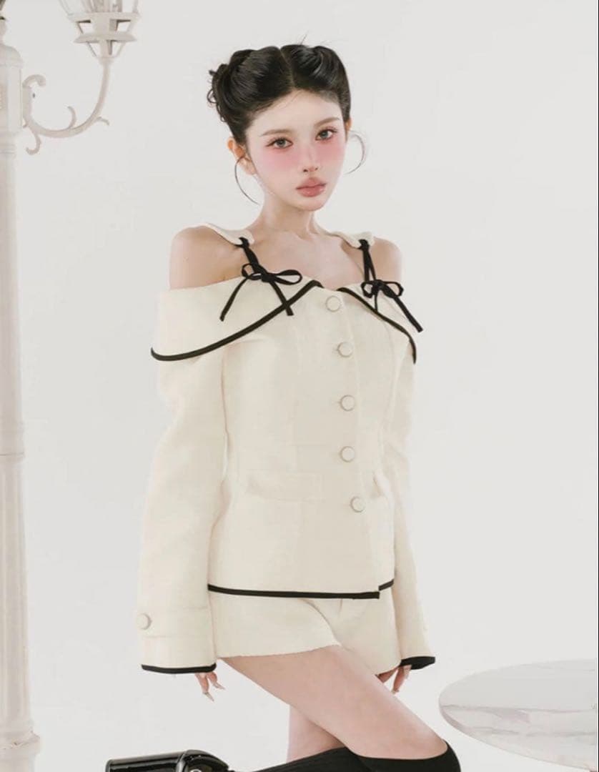 Darich ボンディングツイードオフショルチュニック