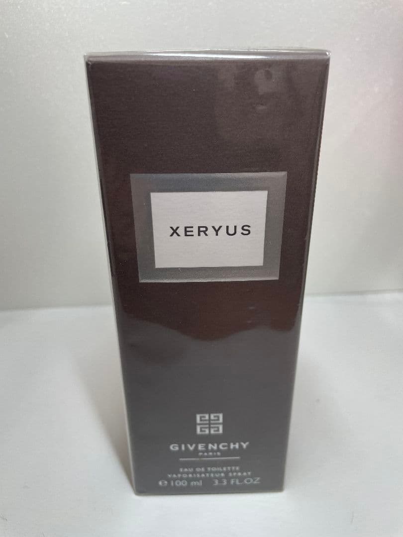 ジバンシィ　キセリュズ100ml