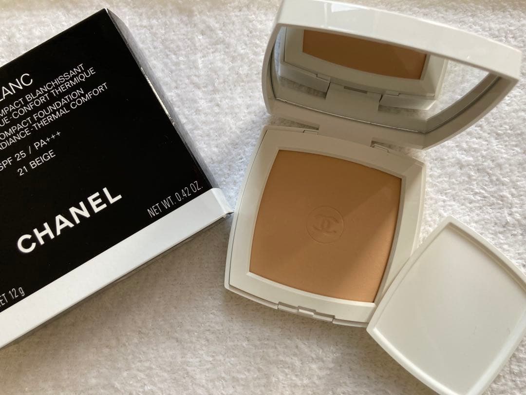 【新品】シャネル ル ブラン コンパクト ラディアンス 21